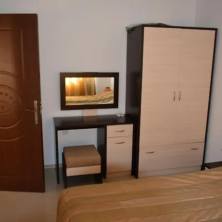 Apartment Emerald Paradise